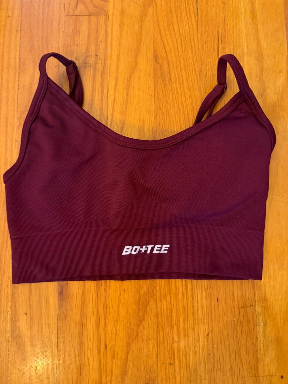 BO+TEE Women's Burgundy Seamless Sports Bralette